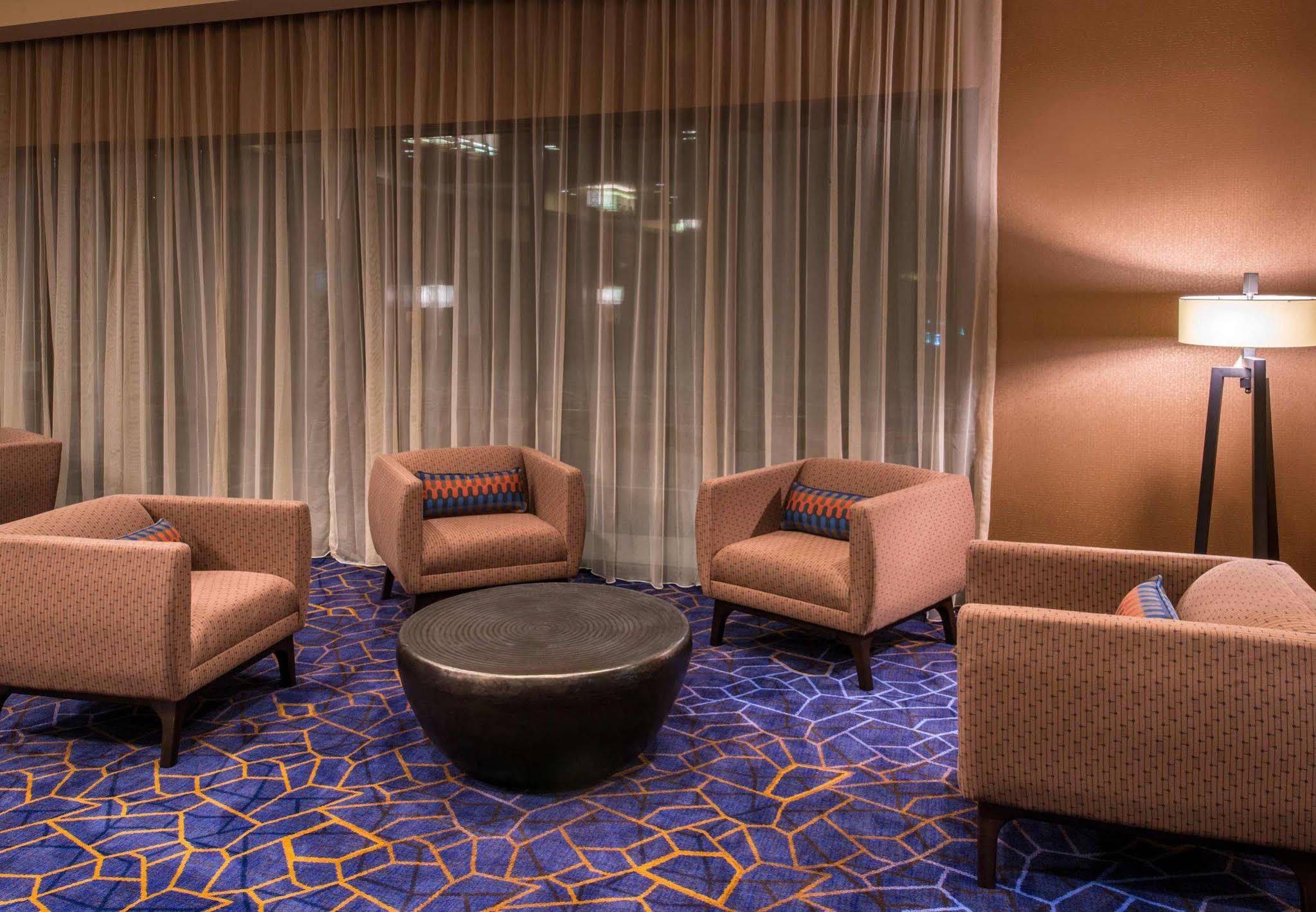Courtyard By Marriott Jacksonville Eksteriør billede
