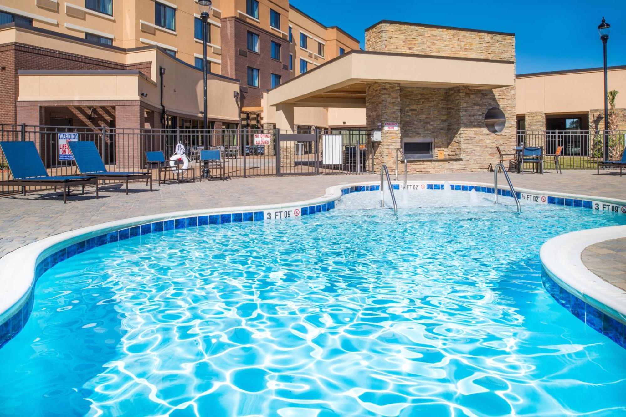 Courtyard By Marriott Jacksonville Eksteriør billede