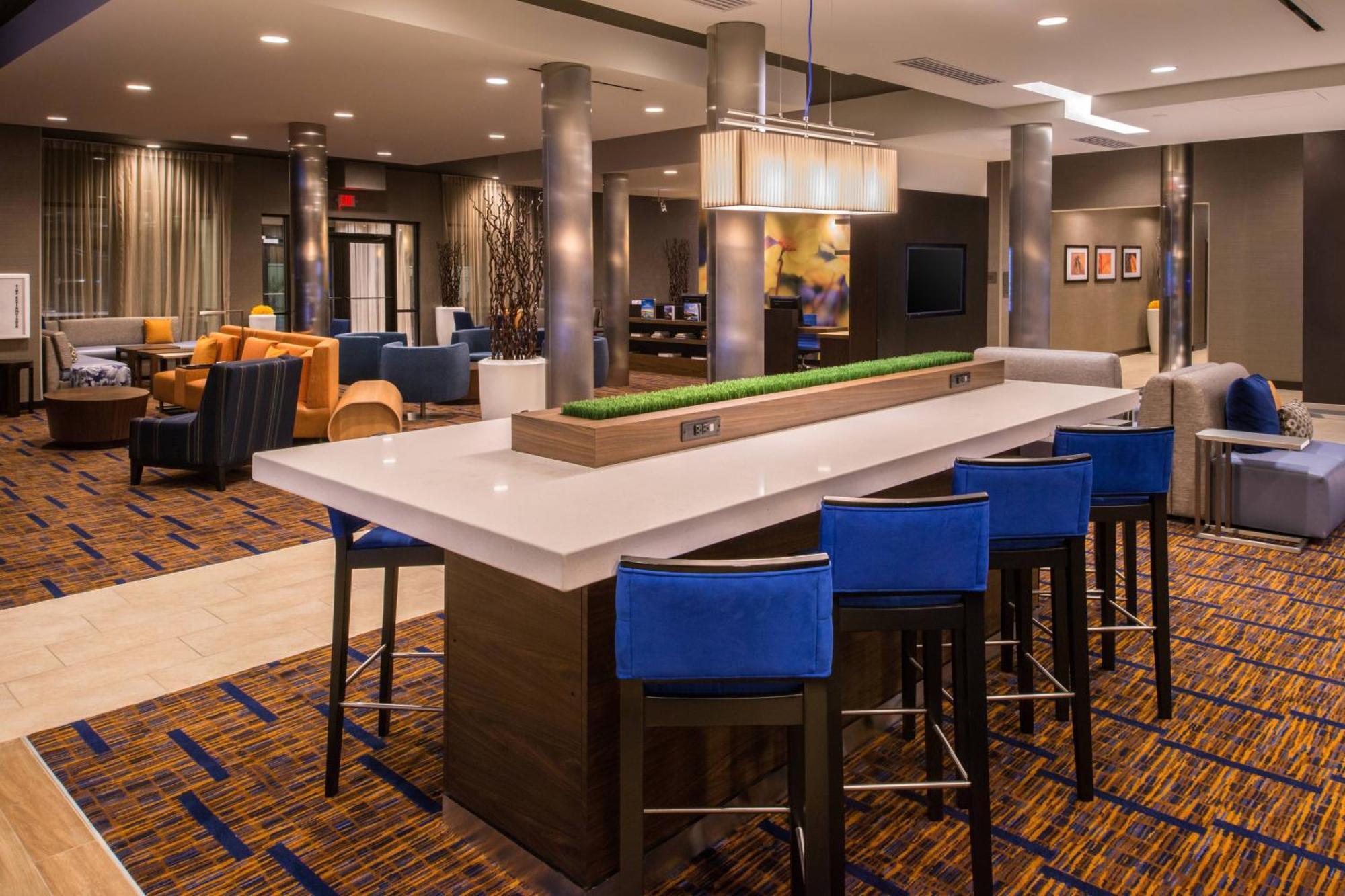 Courtyard By Marriott Jacksonville Eksteriør billede