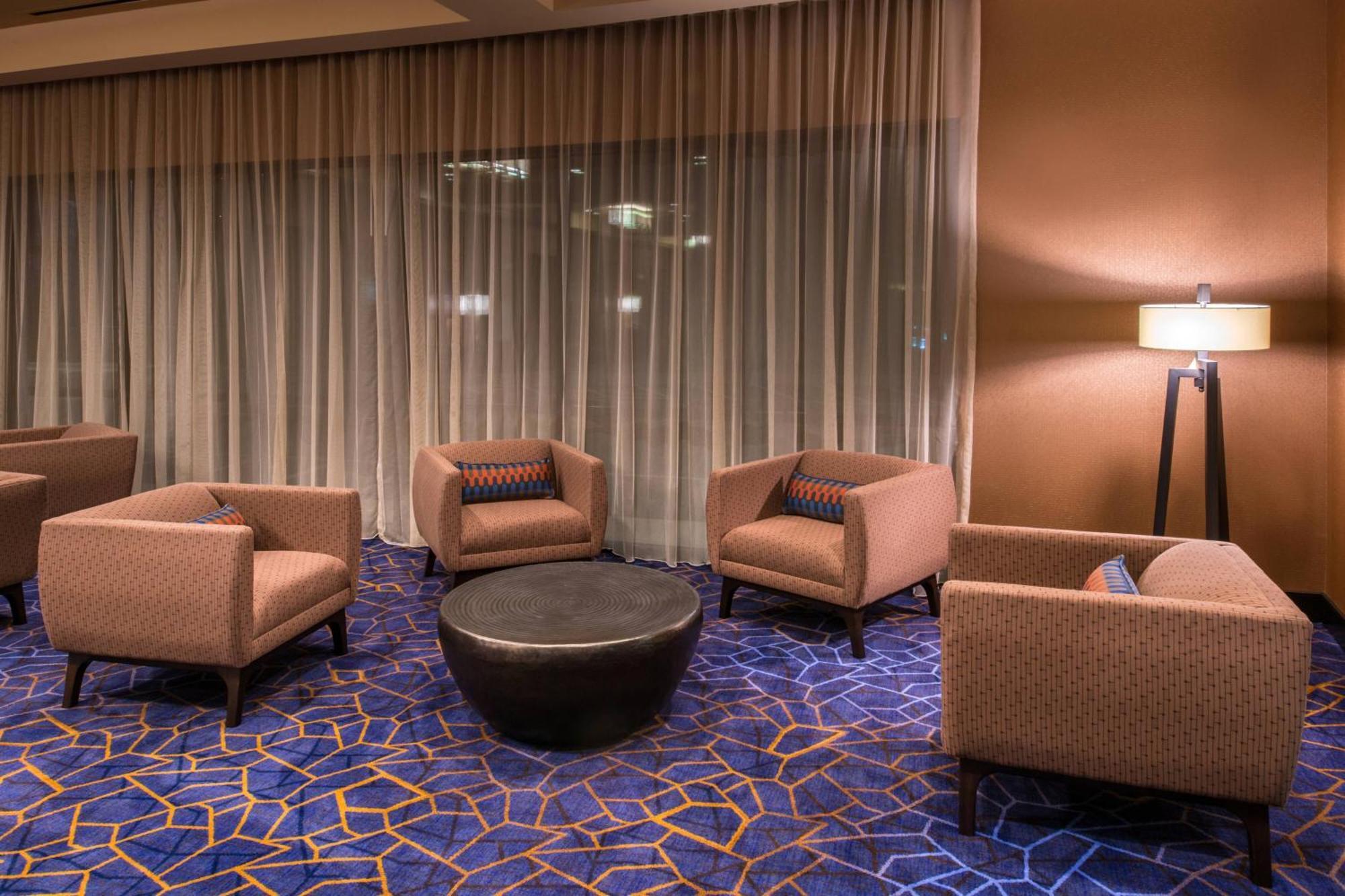 Courtyard By Marriott Jacksonville Eksteriør billede