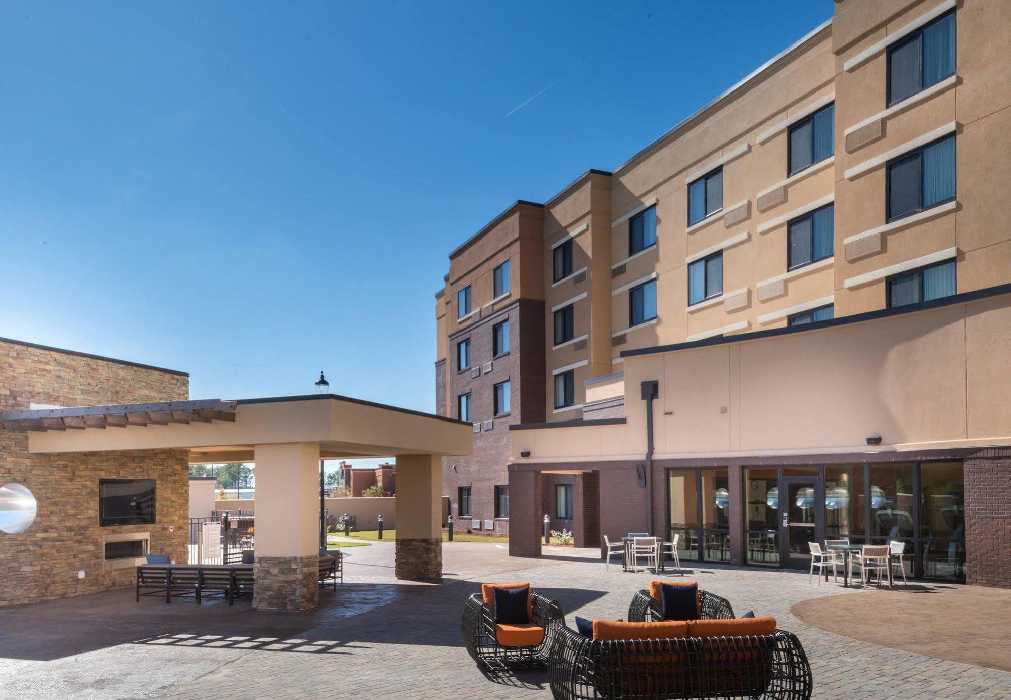 Courtyard By Marriott Jacksonville Eksteriør billede