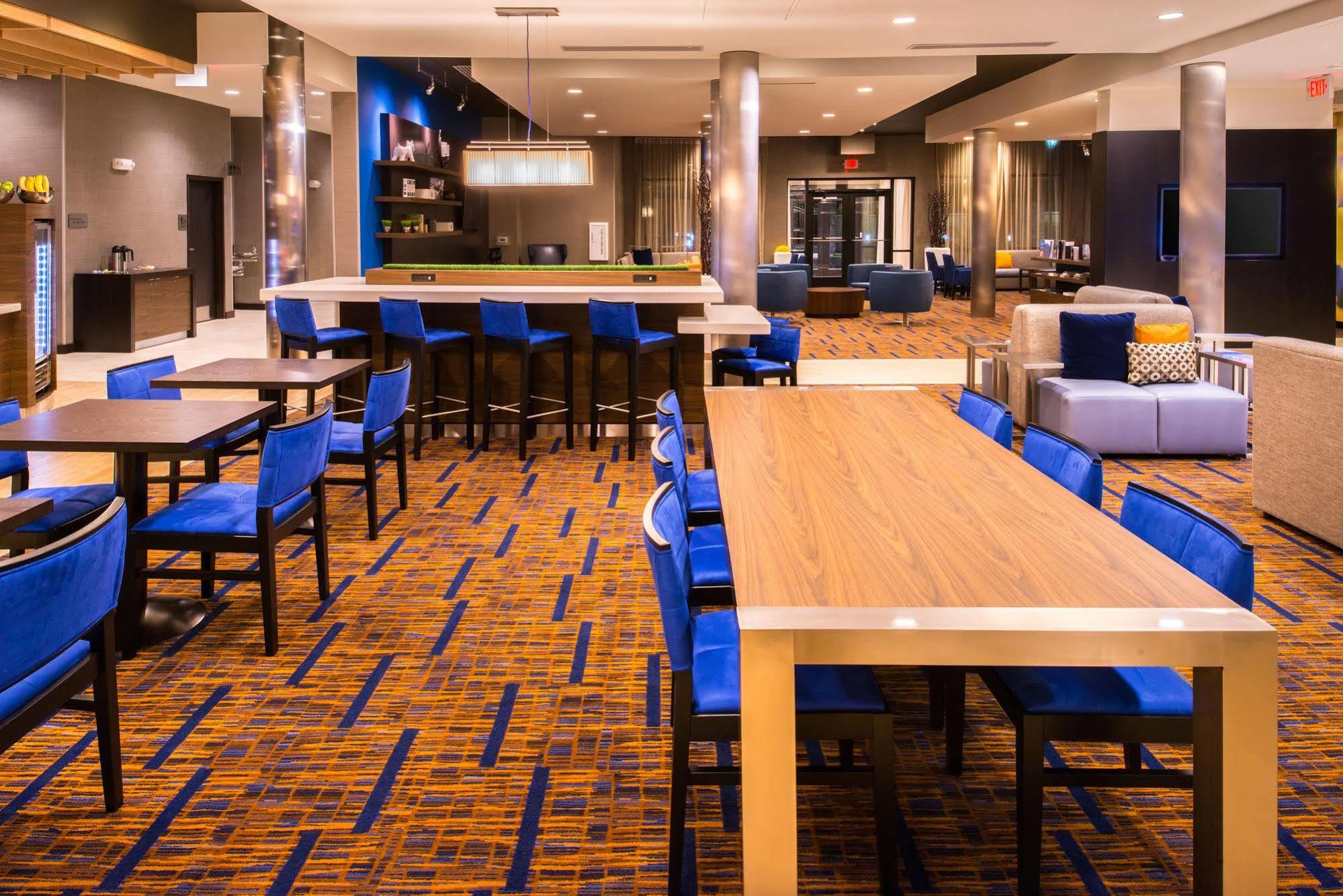 Courtyard By Marriott Jacksonville Eksteriør billede